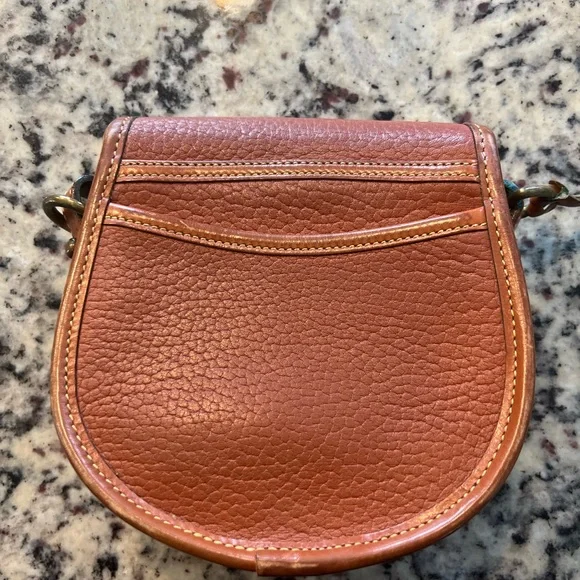 Dooney & Bourke Duck Bag- Vintage - Picture 7 of 15